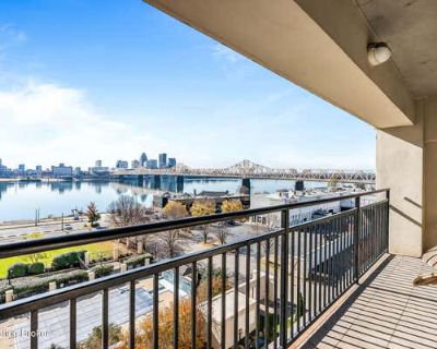 2 Bedroom 2BA 1800 ft Furnished Condominium For Sale in JEFFERSONVILLE, IN