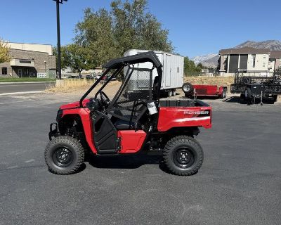 2025 Honda Pioneer 520