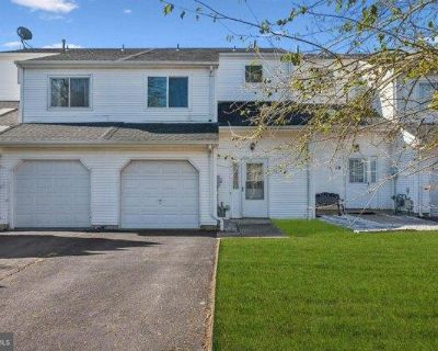 3 Bedroom 2.5BA House For Rent in Lumberton, NJ