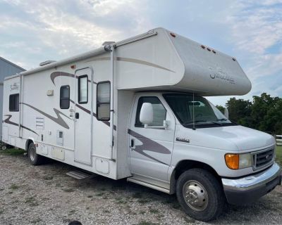 2007 Forest River Sunseeker 3100SS