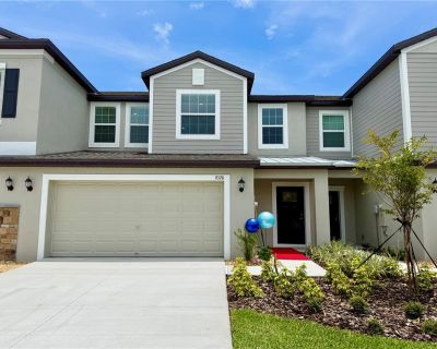 4 Bedroom 2BA 2251 ft Apartment For Rent in Parrish, FL