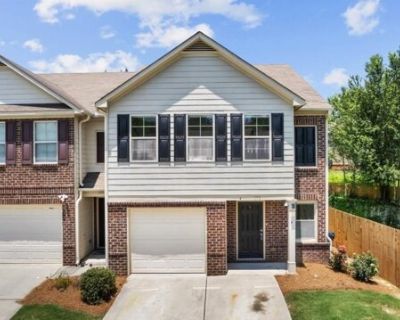 Oakland Hills Way Unit,lawrenceville, Home For Sale