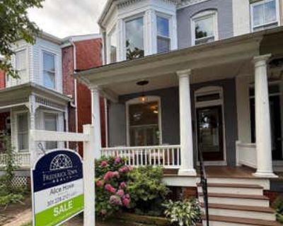 3 Bedroom 2BA 1572 ft Townhouse For Sale in FREDERICK, MD