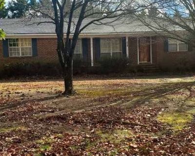 3 Bedroom 2BA 1850 ft House For Rent in Fyffe, AL