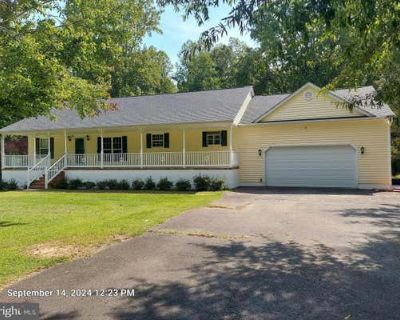 4 Bedroom 3BA 2064 ft Single Family Home For Sale in FREDERICKSBURG, VA