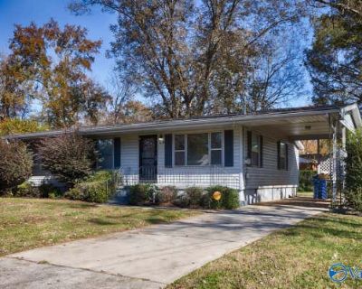 3 Bedroom 2BA 1033 ft Single Family Home For Sale in HUNTSVILLE, AL