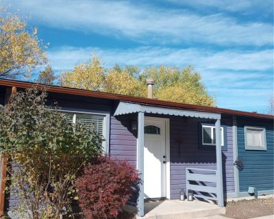 1 Bedroom 1BA 750 ft Apartment For Rent in Manitou Springs, CO