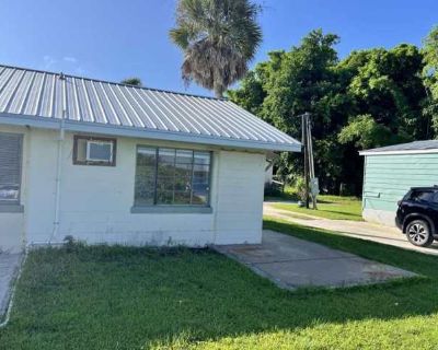 1 Bedroom 1BA 0 ft House For Rent in Cleveland, FL