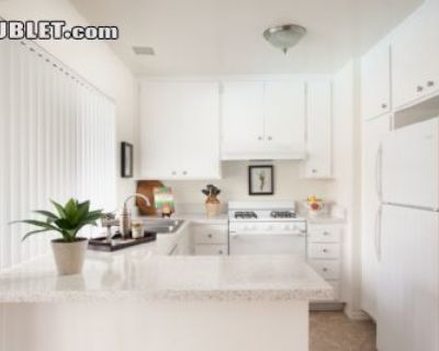 2 Bedroom 1BA Pet-Friendly Apartment For Rent in Anaheim, CA