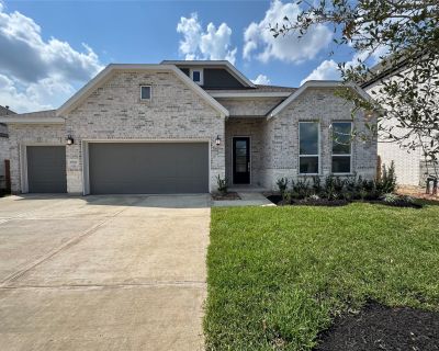 4 Bedroom 3BA 2393 ft Single Family House For Sale in Rosharon, TX