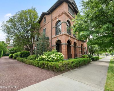 40 S River Street. Property for Rent in Wilkes-Barre, PA for $3,750 with 3 bedrooms and 3 full baths, 1 half bath. This property is 2,700 square feet.. This stately brick mansion was beautifully restored & renovated to create this elegant 2700 sq ft, 3-bedroom, 3 bath living space. The 2-story residence features spacious rooms, high ceilings, exceptional millwork, hardwood floors, wonderful mod...
