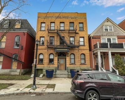 2 Bedroom 1BA 1093 ft Condo For Sale in Buffalo, NY