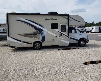 2018 Thor Motor Coach Four Winds 24F