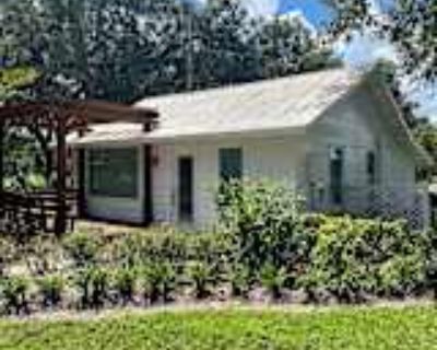 1 Bedroom 1BA 613 ft² House For Rent in Dover, FL 4156 McIntosh Rd unit B