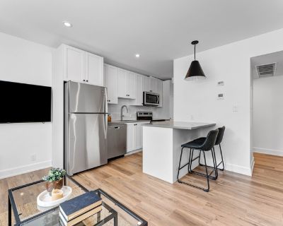 4 Bedroom 2BA 848 ft House For Rent in Ottawa, ON