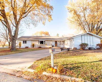 3 Bedroom 2BA 2427 ft Single Family House For Sale in Monroe, WI