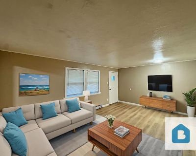 2 Bedroom 1BA 635 ft Pet-Friendly Apartment For Rent in Manitou Springs, CO