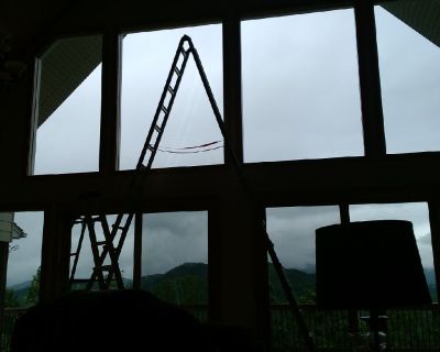 WINDOW CLEANING and Glass Inspection