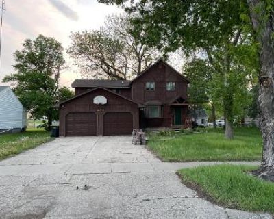 3 Bed 1.5 Bath Foreclosure Property in Olivia, MN 56277 - N 7th St