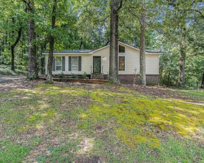 3 Bedroom 2BA 1104 ft Single Family Home For Sale in PINSON, AL