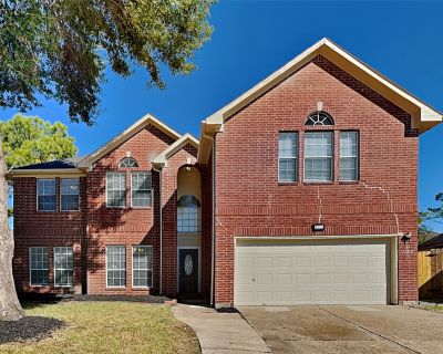 4 Bedroom 3BA 2604 ft Apartment For Rent in Pearland, TX