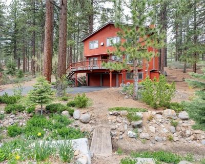 4 Bedroom 3.5BA 2442 ft Furnished Pet-Friendly House For Rent in Incline Village, NV