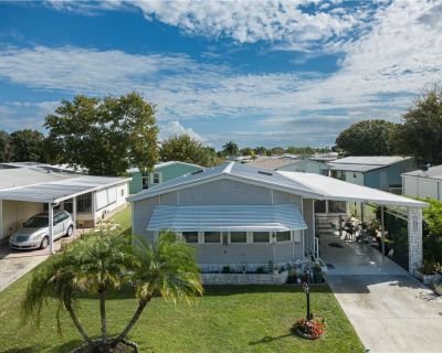 2 Bedroom 2BA 1351 ft Mobile Home For Sale in Barefoot Bay, FL