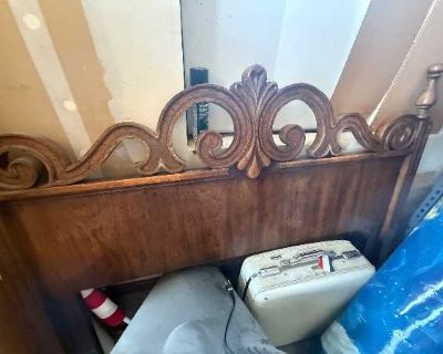 Bedroom set