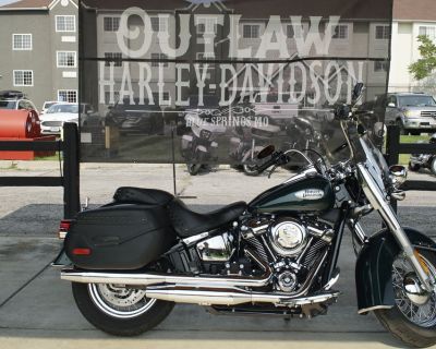 2021 Harley-Davidson FLHC - Heritage Classic