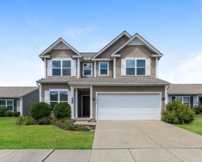 3 Bedroom 2.5BA 1835 ft Pet-Friendly Apartment For Rent in Warren County, OH