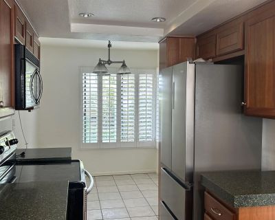 2 Bedroom 2BA 1326 ft Apartment For Rent in Del Mar, CA