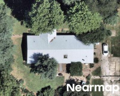 3 Bed 2 Bath Preforeclosure Property in Terre Haute, IN 47805 - E Phillips Ave