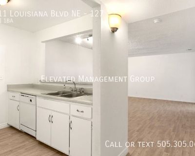 1 Bedroom 1BA 570 ft Pet-Friendly Apartment For Rent in Albuquerque, NM