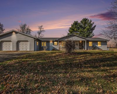 3 Bedroom 2BA 2268 ft Single Family House For Sale in Parma, MI