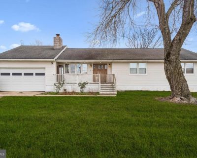 3 Bedroom 2BA 2194 ft Single Family House For Sale in New Egypt, NJ