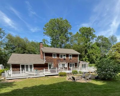 4 Bedroom 2BA 1976 ft House For Rent in Groton, CT