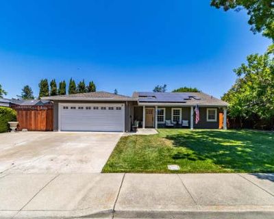 3 Bedroom 3BA 1834 ft Single Family Home For Sale in LIVERMORE, CA