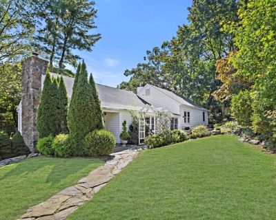 Old Kings Hwy S, Darien, Home For Sale