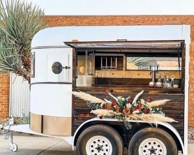 Very Charming 2020 Horse Trailer Bar / Cute Mobile Beverage Concession Unit