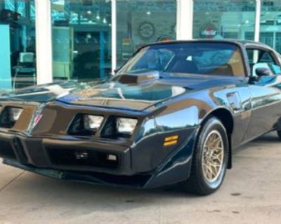 1981 Pontiac Firebird Trans Am 2DR Coupe