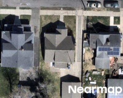 3 Bed 2 Bath Preforeclosure Property in Bridgeport, CT 06610 - Beardsley Park Ter