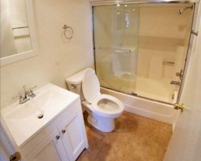 Tiffany (Has an Apartment) on iROOMit. Room in the 2 Bedroom 2BA Apartment...