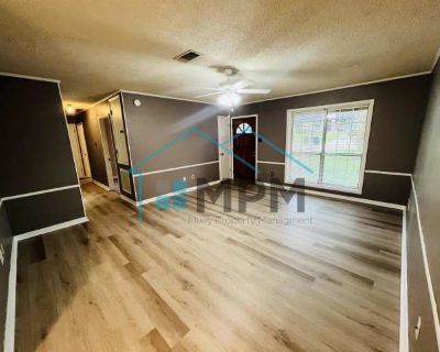 105 Hilltop Drive. image_url. Dishwasher Range Oven Refrigerator Unit Amenities dishwasher oven range refrigerator. 3 Bedroom. 1 Bathroom. 1170 ft