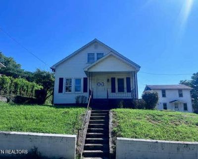 3 Bedroom 2BA 2200 ft Single Family Home For Sale in HARRIMAN, TN