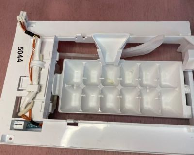 LG AEQ72909603 Refrigerator Ice Maker Assembly Part # AEQ72909603