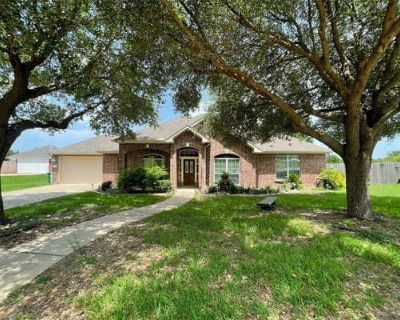 3 Bedroom 2BA 2215 ft Single Family Home For Sale in BRENHAM, TX