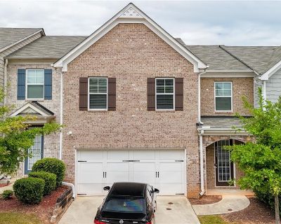 3 Bedroom 2BA 1960 ft Townhouse For Sale in Lithonia, GA