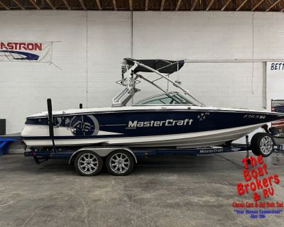 2009 MASTERCRAFT X-45
Check out this Mastercraft powered by a Vortec 8100 375 HP motor. It comes loaded with a Nice Bimini Top, Stereo System, Wake Tower with Speakers and Lights, Board Rack, Ballast Tanks, Lots of Seating, Storage, Perfect Pass Cruise Control and the VDIG System to control boating functions. Rides on a Tandem axle trailer with a Spare Tire!
STK# MAJEW0U