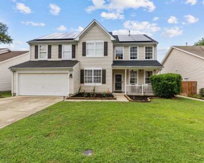 5 Bedroom 2.5BA 3019 ft Pet-Friendly Apartment For Rent in Newport News, VA