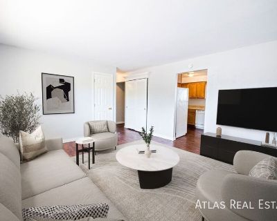 950 Bishop Court. Joshuah Gibbs josh.gibbs@realatlas.com 303-226-9031 www.realatlas.com Rent concession: Sign a 6-month lease and take advantage of a full month rent concession! You can choose to use the entire concession upfront or have it amortized across your lease for a reduced monthly rate of $1,162.50. Take advantage of a $1,000 rent concession! You can use the full concession upfront or ...